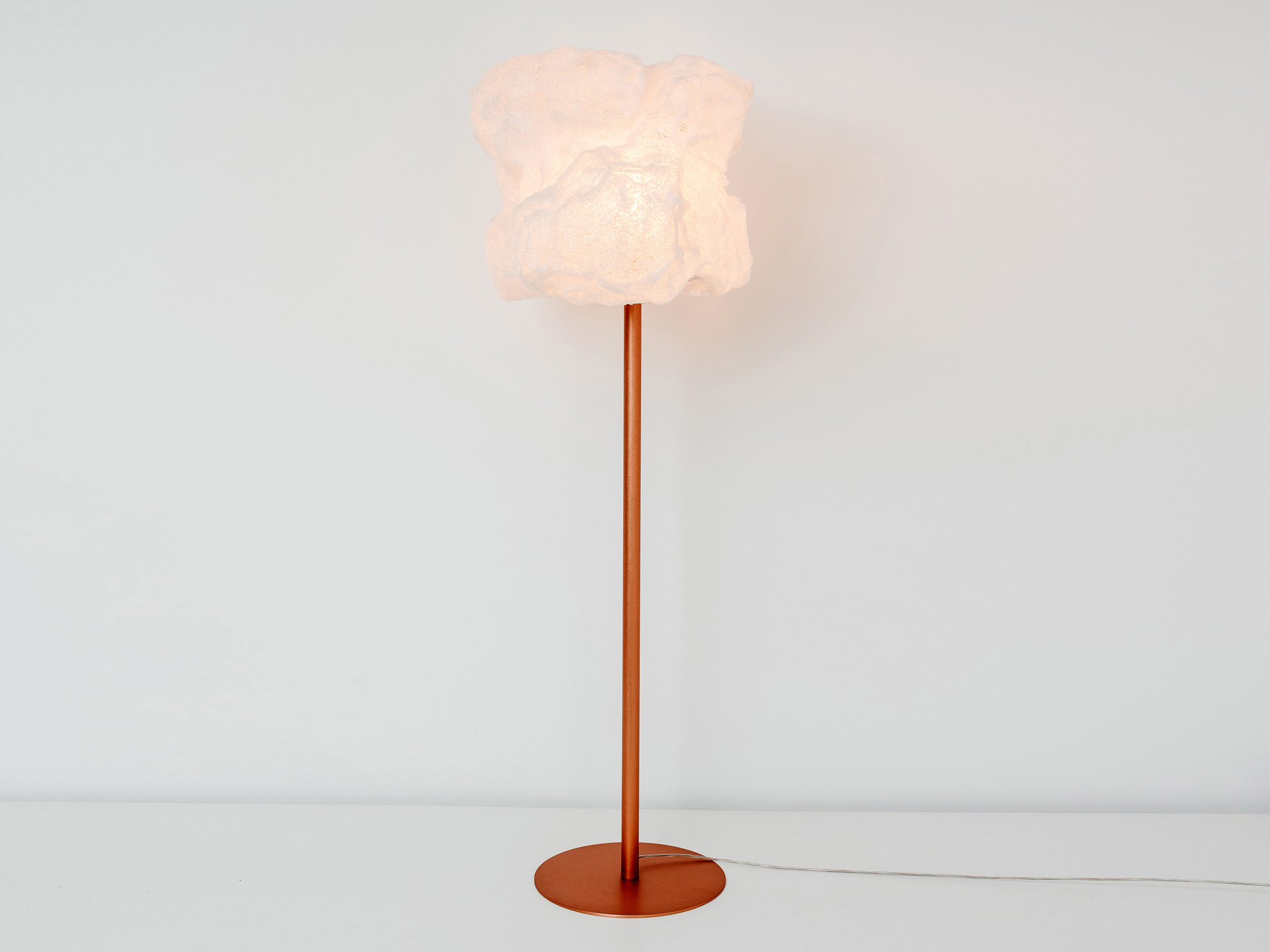 Storm floor light