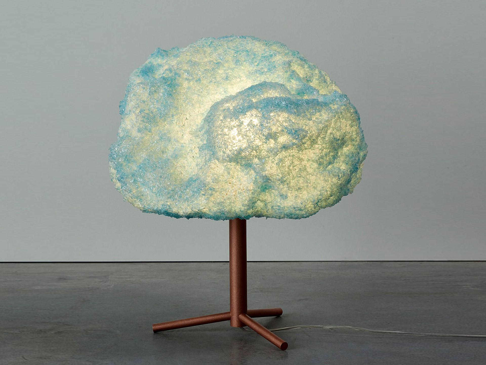 Storm table light