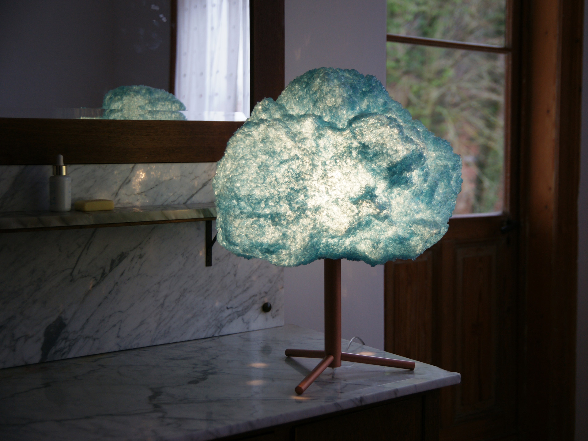 Storm table light