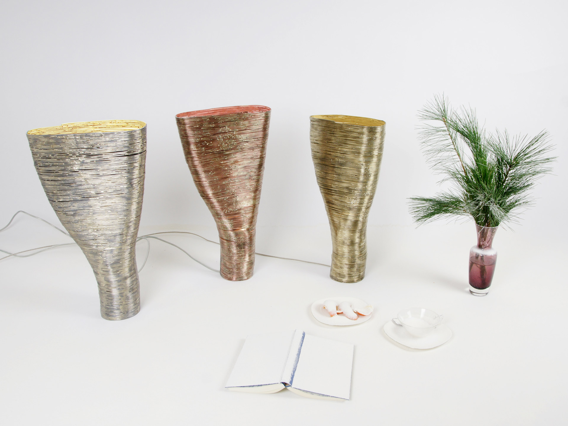 Wrap alder table light